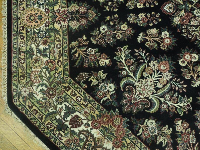 8 x 8 Oriental Sarough Octagon Rug