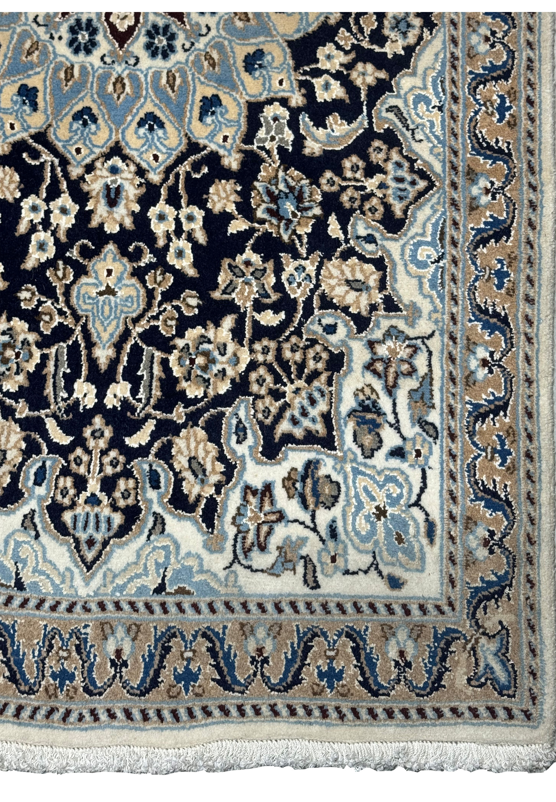 Detailed view of the border on the 2'11 x 5'1 Persian Nain rug with beige and blue accents.