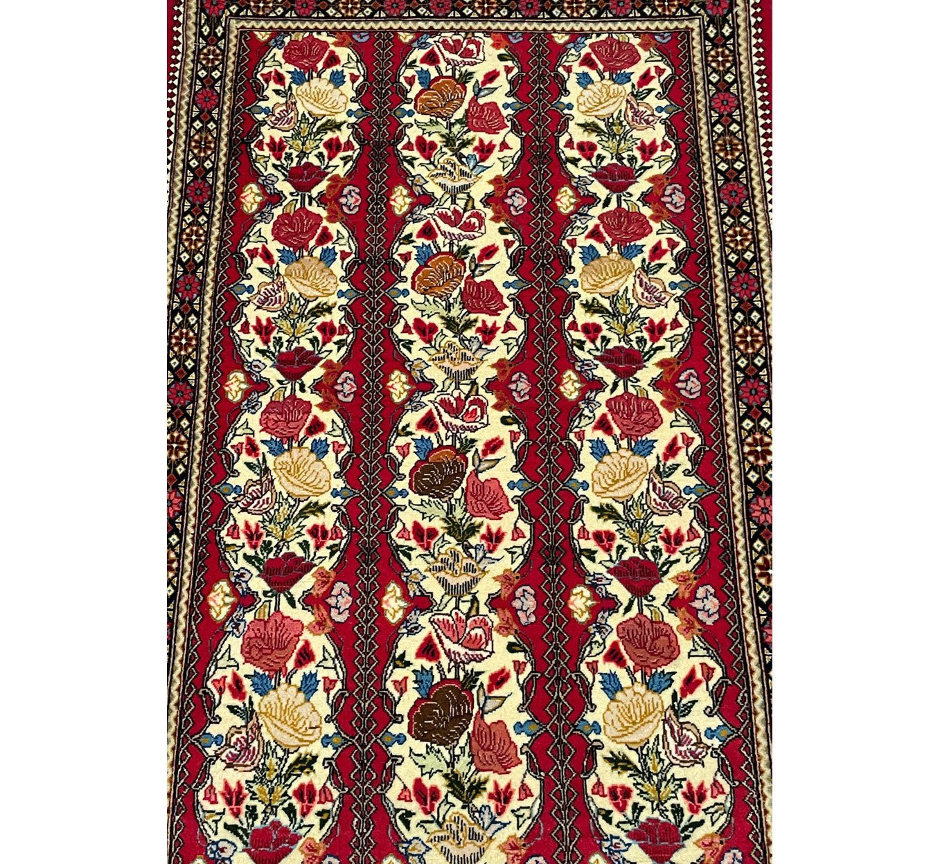 2'6" x 4'2" Persian Qum Kork Rug