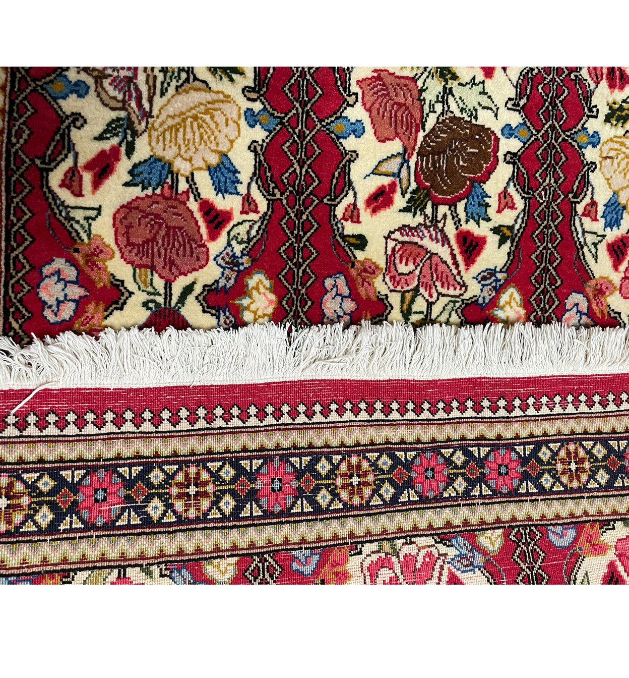 2'6" x 4'2" Persian Qum Kork Rug