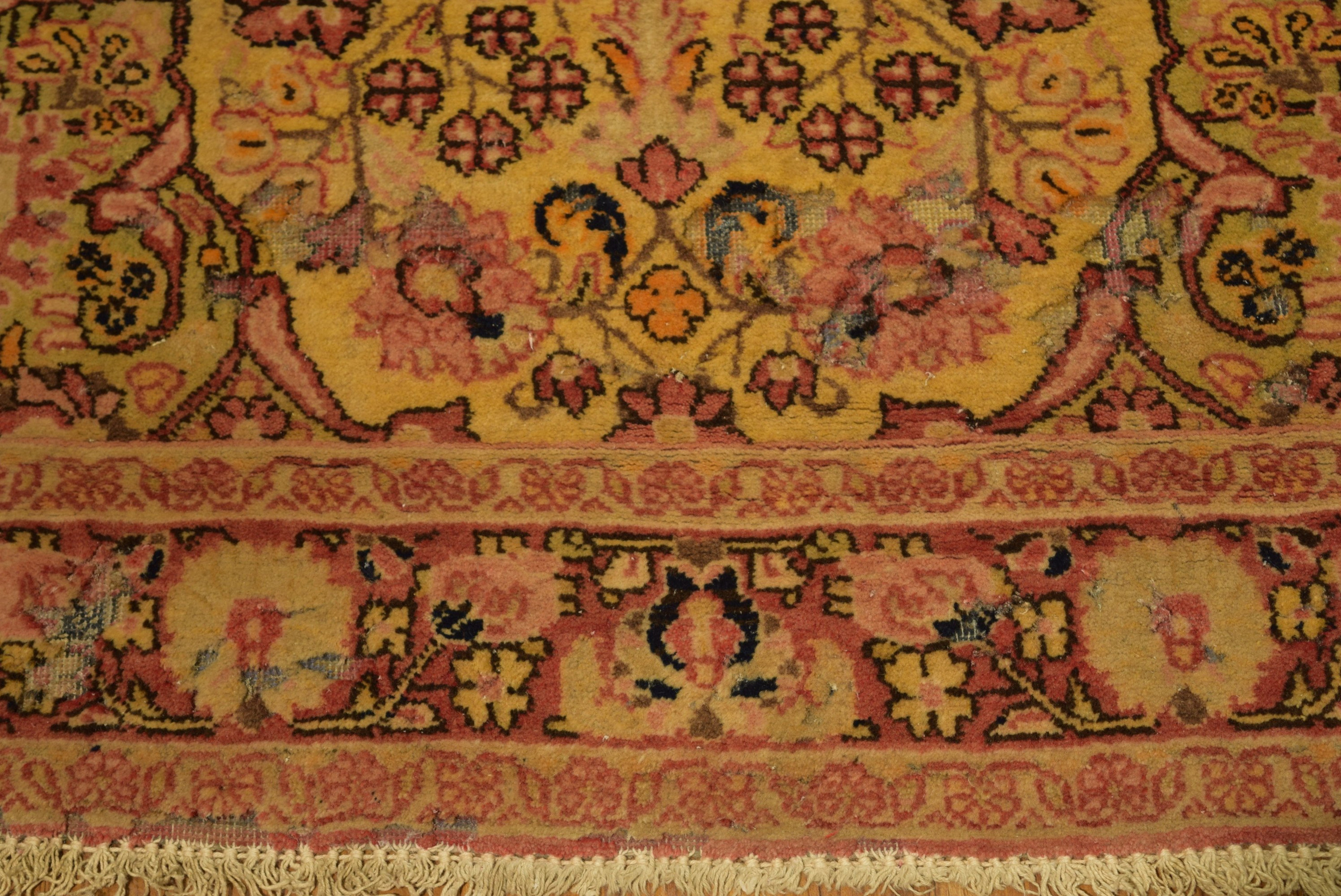 4'5" x 6'7" Antique Persian Sarough Rug