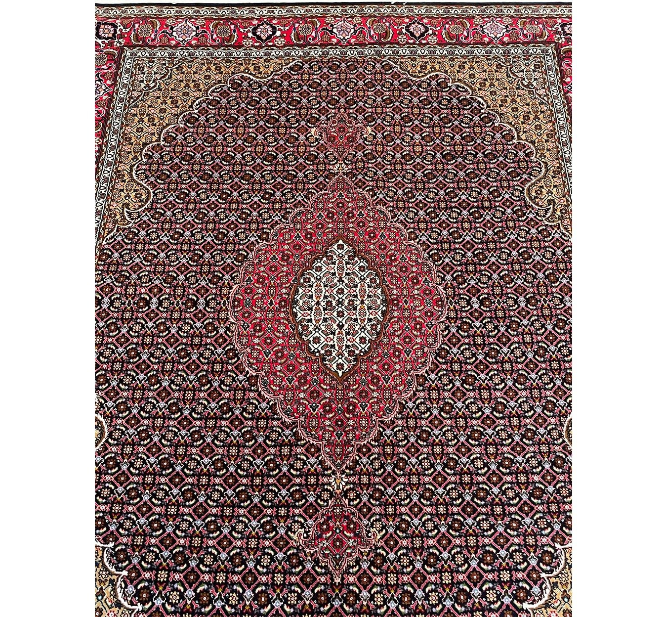 5 x 6'5 Persian Tabriz Mahi Wool & Silk Rug