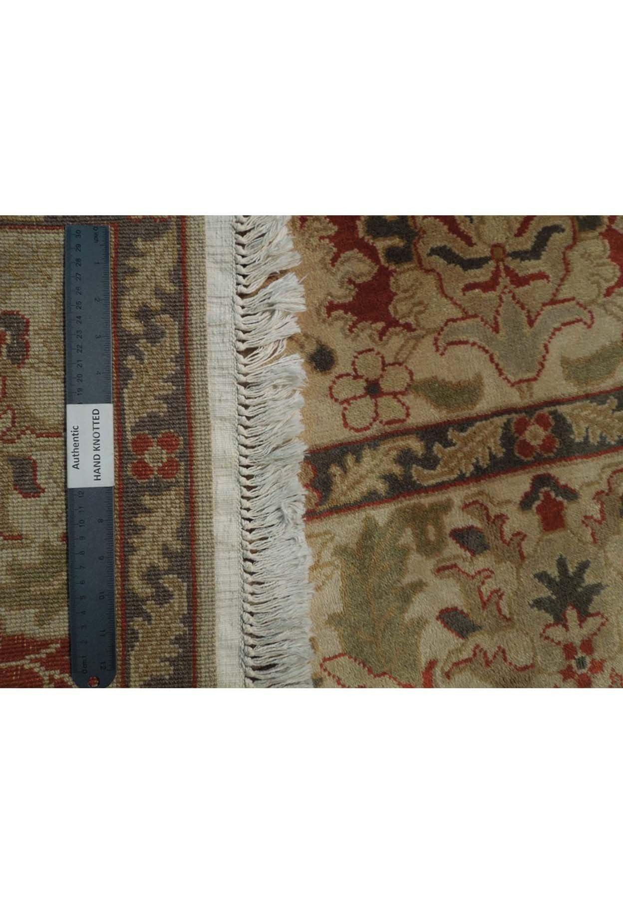 6' x 9' Transitional Chobi Vegetable Dyed Rug 3