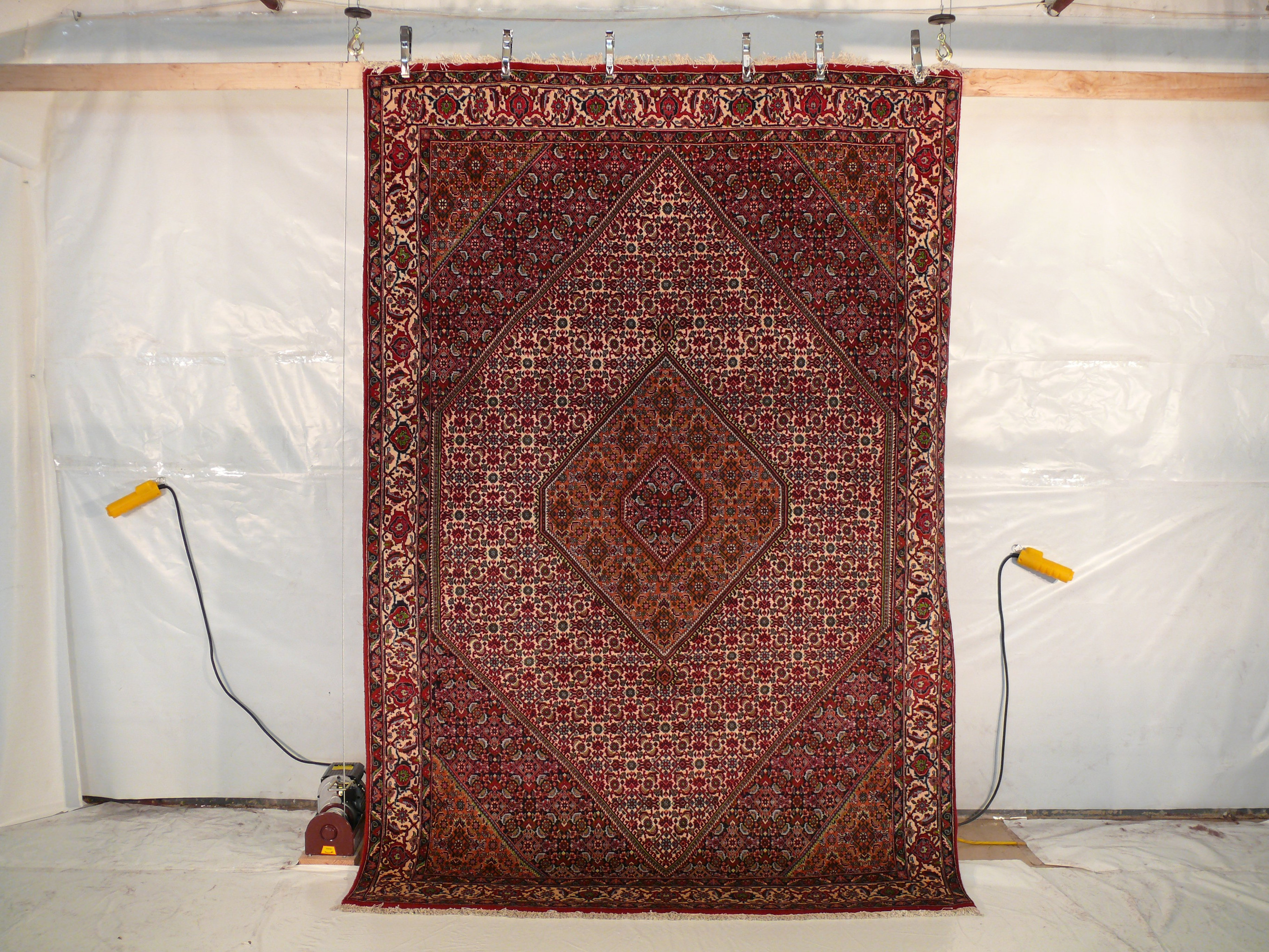 6"3" x 9'5" Persian Bijar Rug