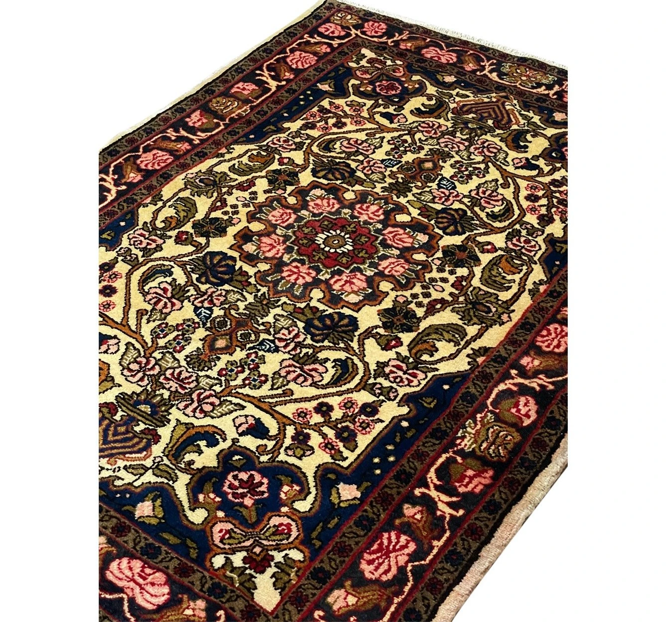 3'3" x 4'7" Persian Koliai Rug