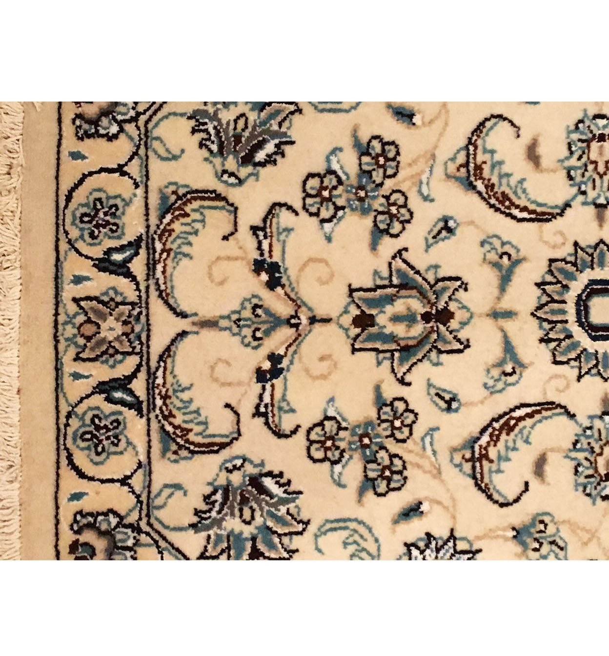 Nain Octagonal Rug 3'3 x 3'3 Persian Nain Octagon Rug