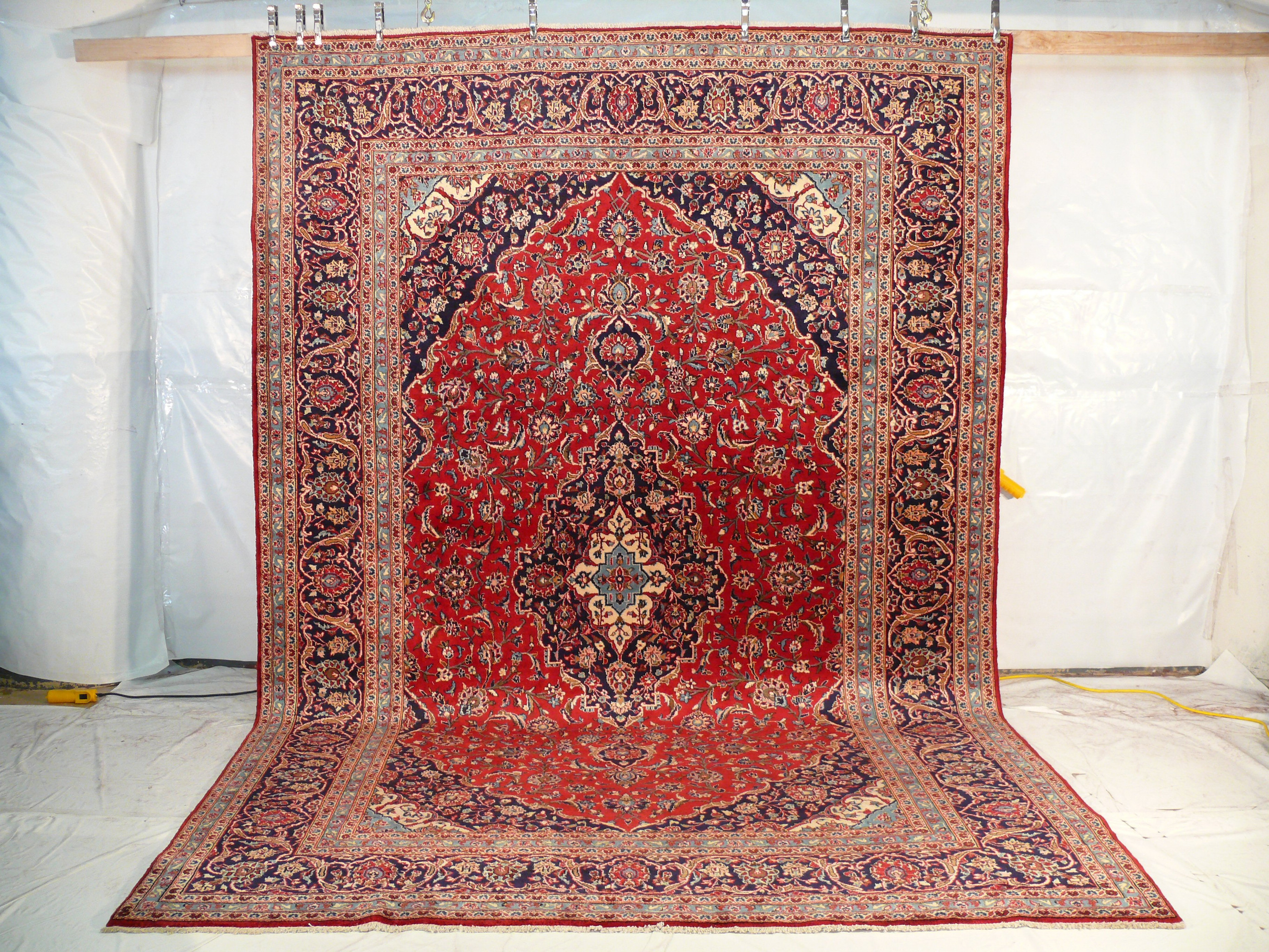 9'11" x 13'5 Persian Kashan Rug