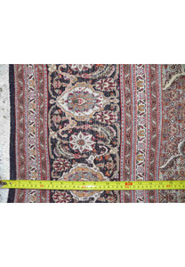 7 x 10 Persian Tabriz Mahi / Fish Design 50 Raj Wool & Silk Rug