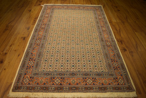 5 x 8 Persian Moud Rug All Over Design