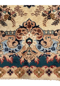 Lower field view highlighting flowing vine symmetry and balanced warm and cool color tones