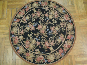 5 x 5 Flat Weave Floral Round Needlepoint Rug