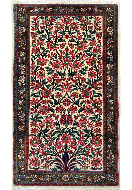 2'5" x 4'3" Botanical Persian Sarough Rug 1