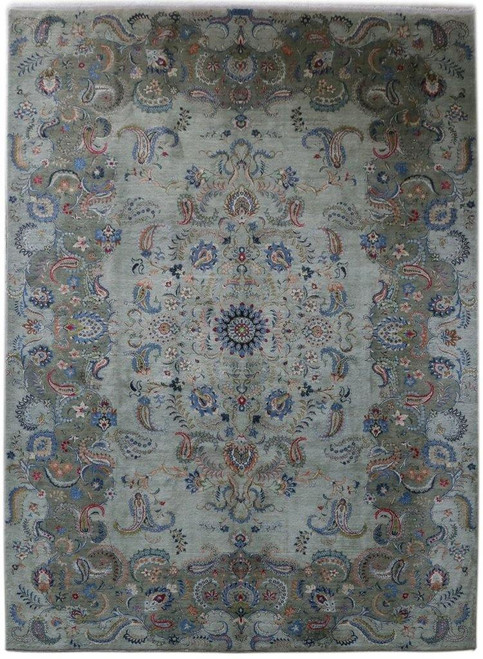 Full overhead view of 10x14 Persian Kashan rug with greenish ivory field and blue medallion