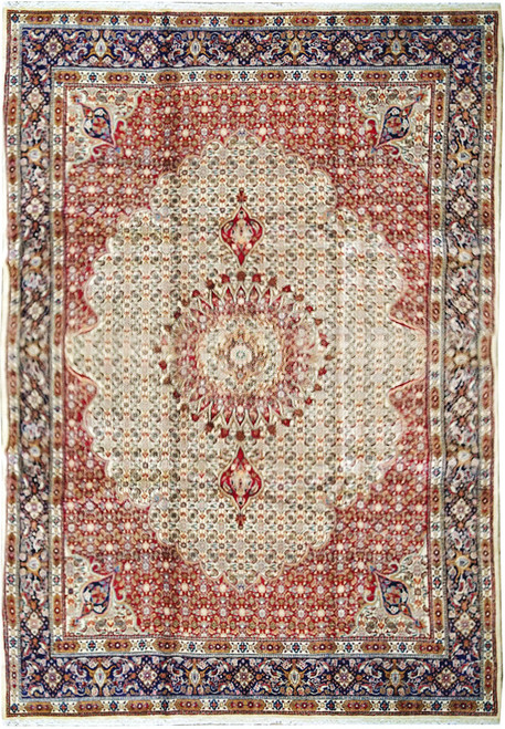 8'9" x 13'8" Persian Moud rug with ivory Mahi field and scalloped red medallion
