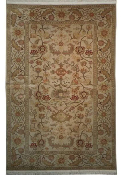 6 x 9 Oriental Chobi Rug