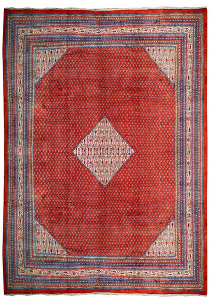 Stunning medallion design on a 10x13 Persian Sarough Mir rug. The intricate details and rich colors create a timeless and sophisticated look