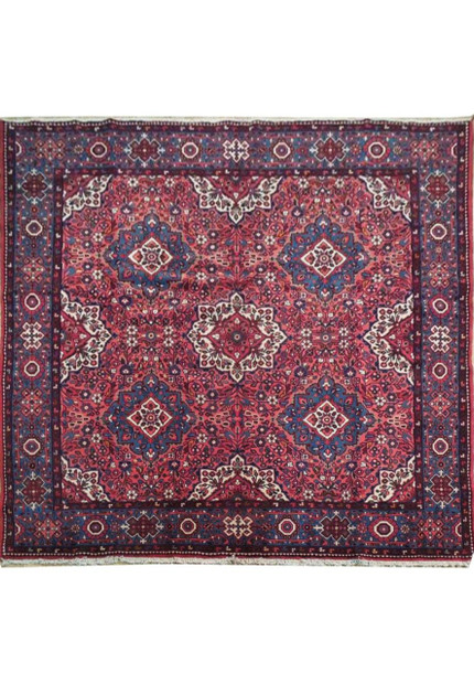7 x 7 Persian Lilihan Square Rug