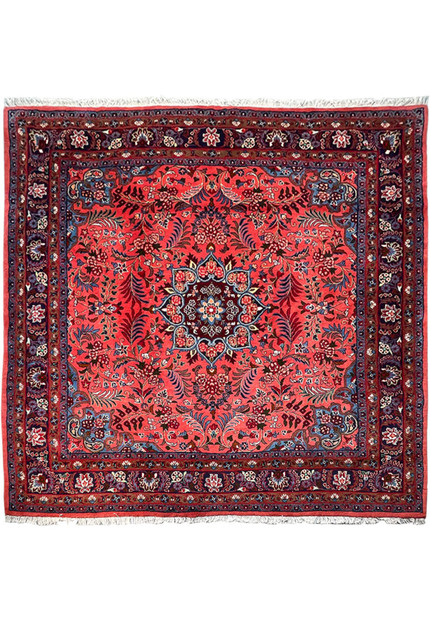 6'8" x 6'8" Persian Sarough Square Rug