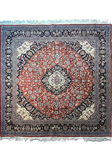 8'5 x 8'5 Persian Kashan Square Rug
