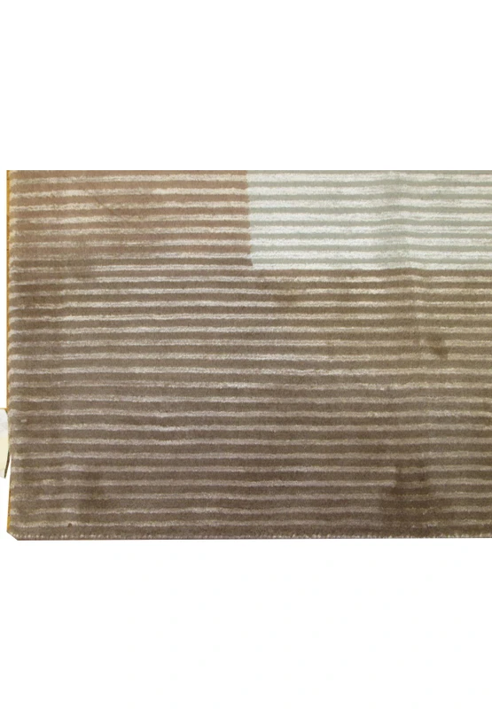 8 x 10 Modern Handmade shiny and soft wool