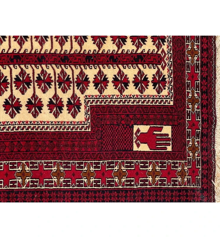 3'2" x 4'5" Persian Baluch Rug