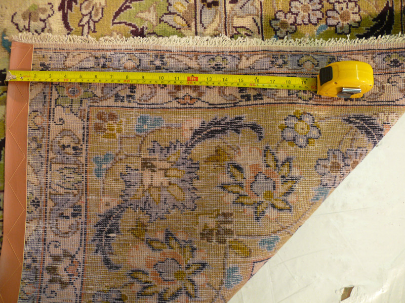 8'9" x 12'2" Persian Isfahan Rug