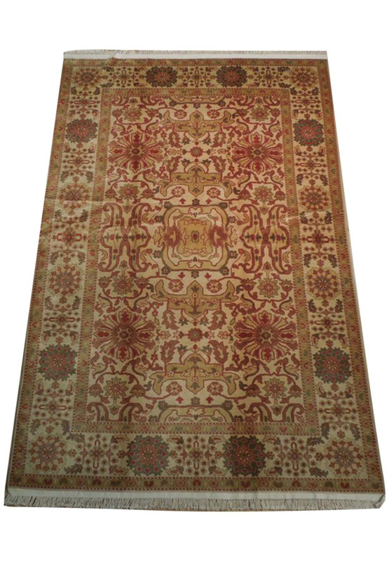 6' x 9' Transitional Chobi Vegetable Dyed Rug 2