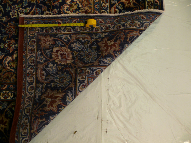 9'5" x 13'6" Persian Kashan Rug