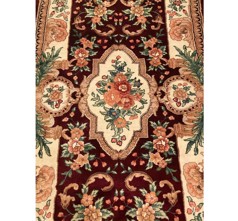 2'6 x 10 Oriental Sino 160 Wool & Silk Runner Rug