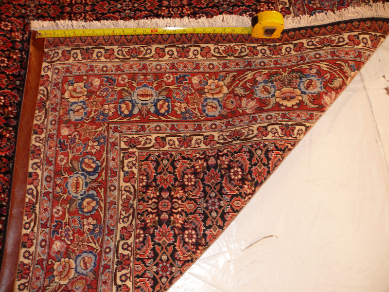 7 x 10 Open field Persian Bijar Rug