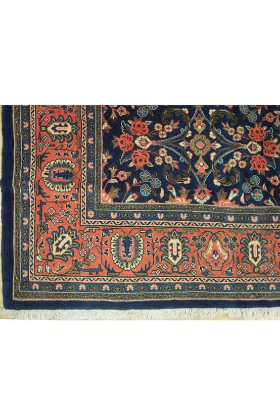 7 x 7 Persian Sarough Lilihan Rug