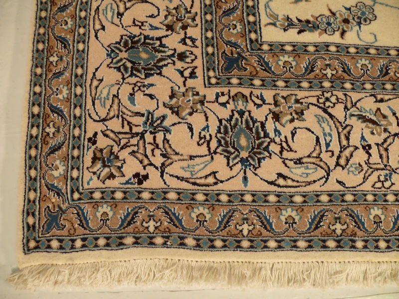 8'2 x 11'6 Persian Nain Dragon Medallion Design Rug