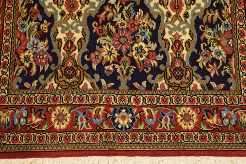 2'6 x 4 Floral Persian Qum Kork Rug