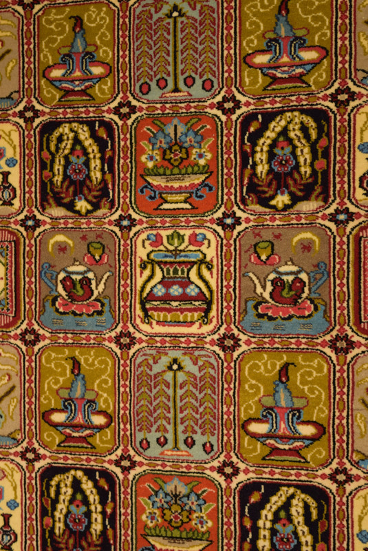 2'7" x 4'1" Persian Qum Kork