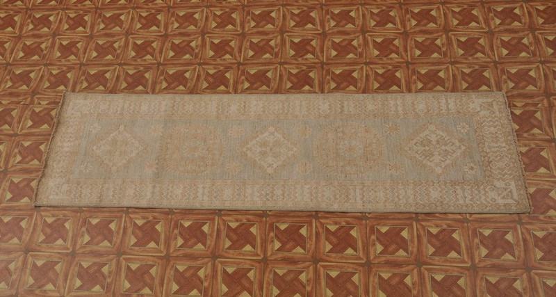 2'6'' x 9' Chobi Peshawar Sun Dried Rug Ancient Pot Dyeing Elegant Runner