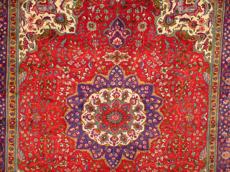 9'8" x 12'7" Persian Kerman Rug