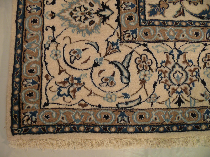 8'2" x 11'2" Persian Nain 9 LAA Rug