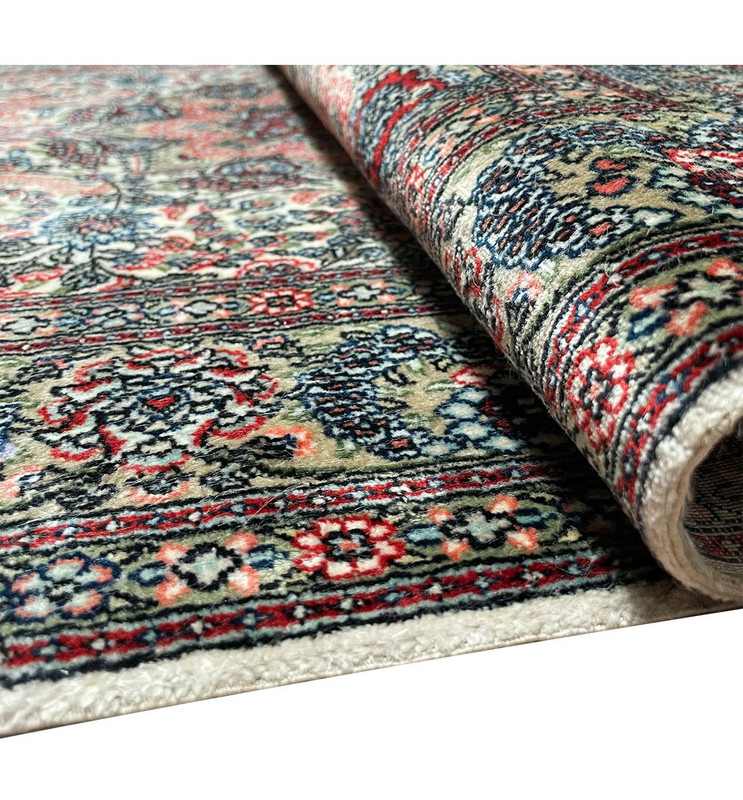 3 x 5'2 Oriental Tabriz 100% Silk Rug