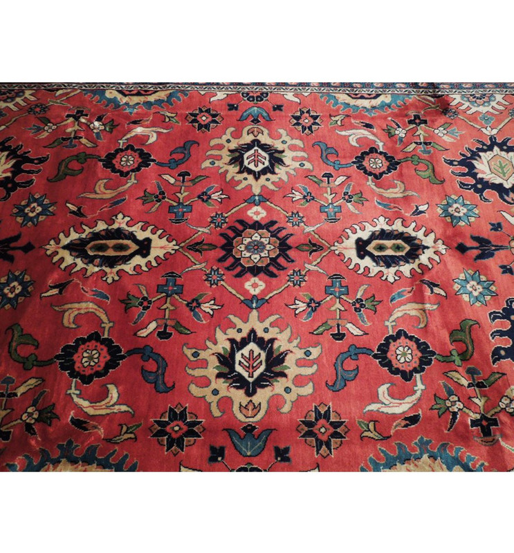 7 x 10'6" Persian Sarough Rug