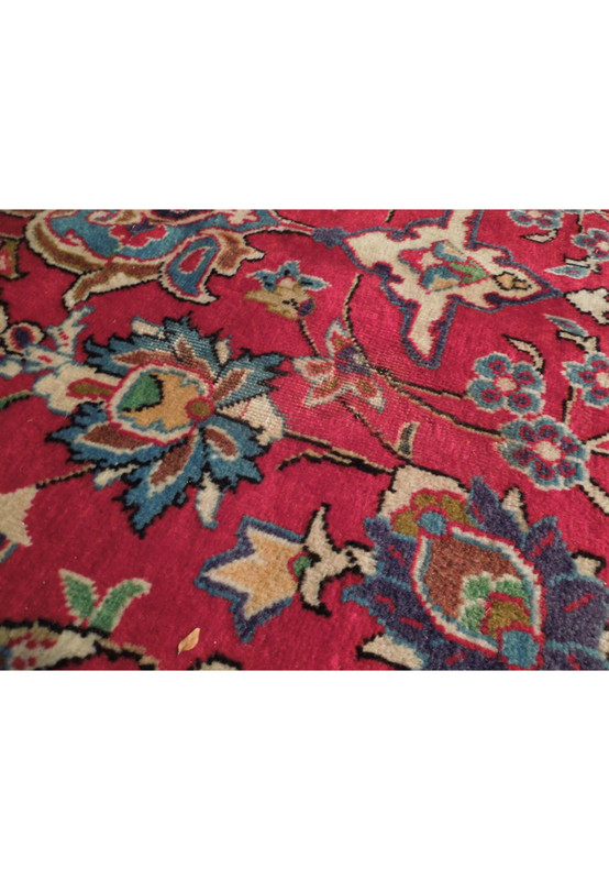 High-quality handmade 10x16 Persian Najafabad rug, perfect for creating a luxurious ambiance