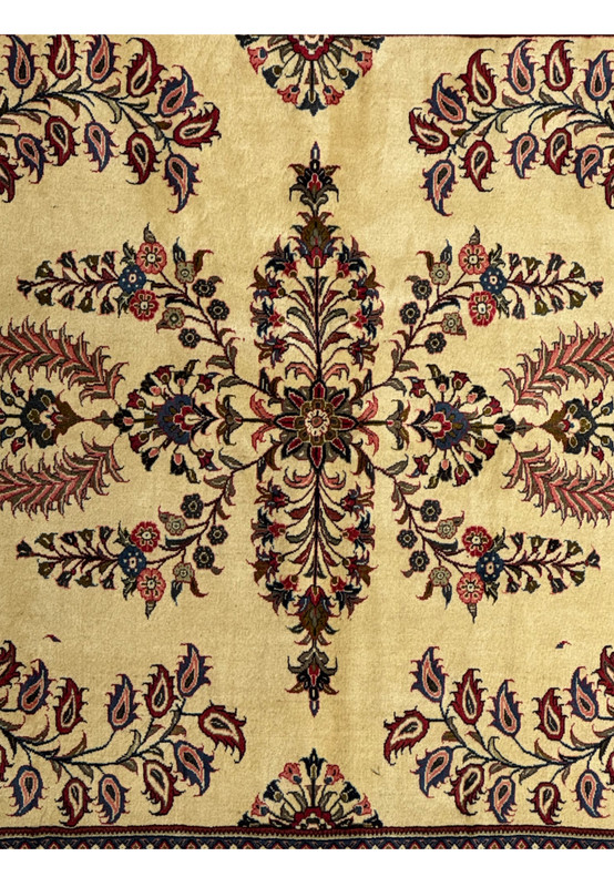 Close-up of the floral motifs on the 7x7 Persian Sarough Square Rug, showcasing the intricate weaving.