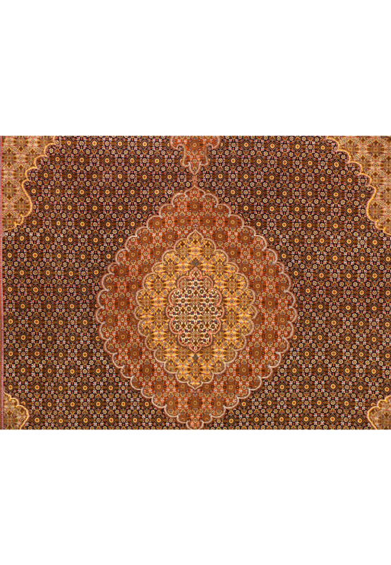 Close-up of the central medallion on the Tabriz Mahi 50 Raj Rug