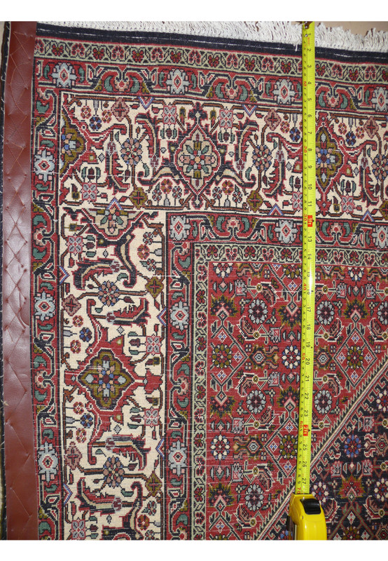 Backside weave of 6'8 x 10'6 Persian Bijar rug showing tight knots and dense craftsmanship