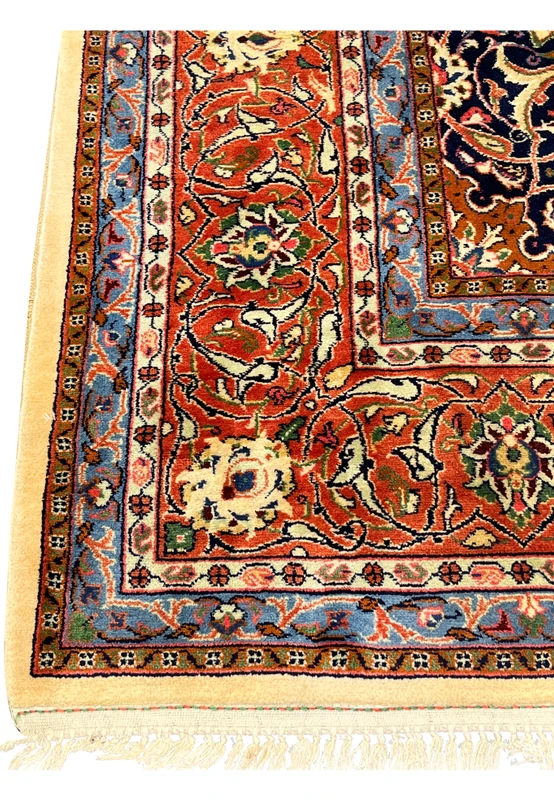 9x13 Persian Sarough rug border corner rust ivory floral vines navy spandrel detail