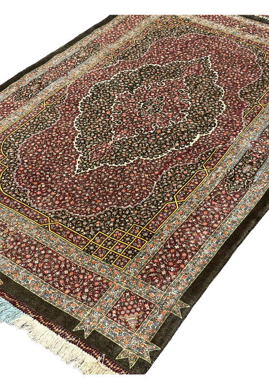 Angled perspective revealing the directional silk sheen and depth of color across the field