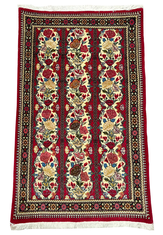 2'6" x 4'2" Persian Qum Kork Rug
