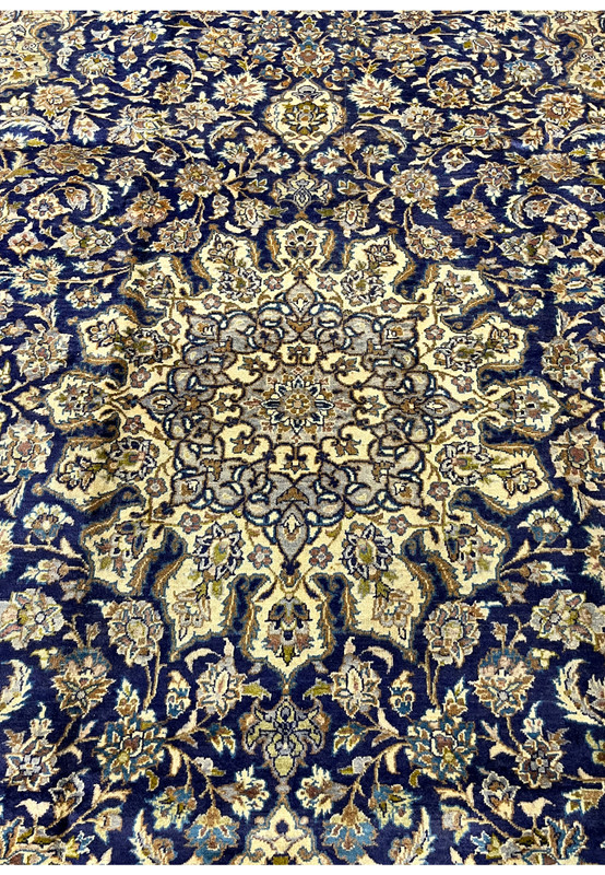 Central pendant medallion of authentic Persian Kashan rug, ivory cartouche with Shah Abbasi palmettes, sky blue rosettes