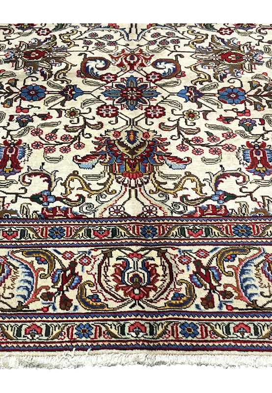Lower border detail Persian Tabriz rug, ivory guard borders framing palmette band, authentic Persian workshop drawing