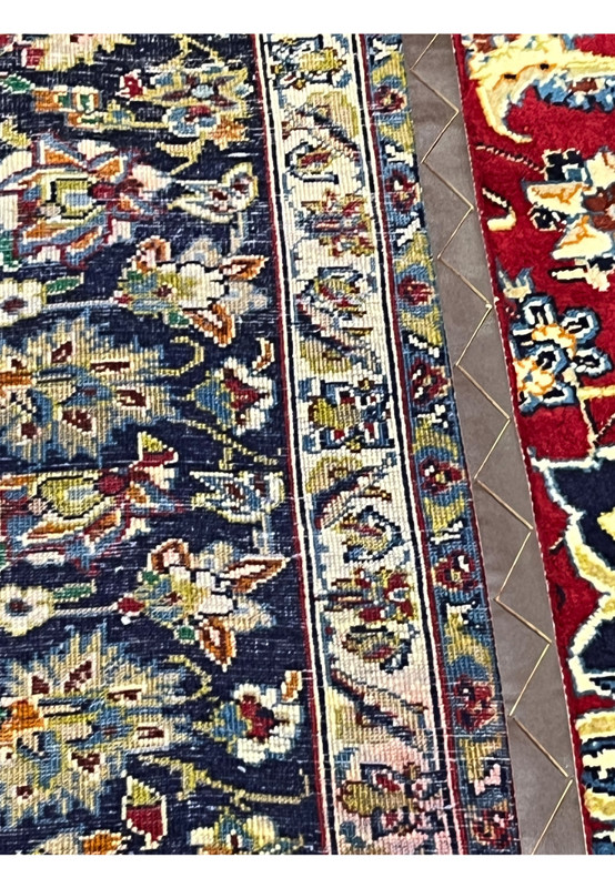 Reverse side of the Najafabad showing clear knotting and crisp pattern definition