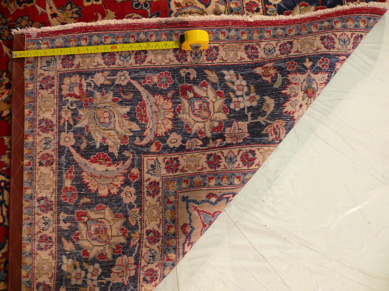 10'2" x 13'7" Traditional Persian Najafabad Rug